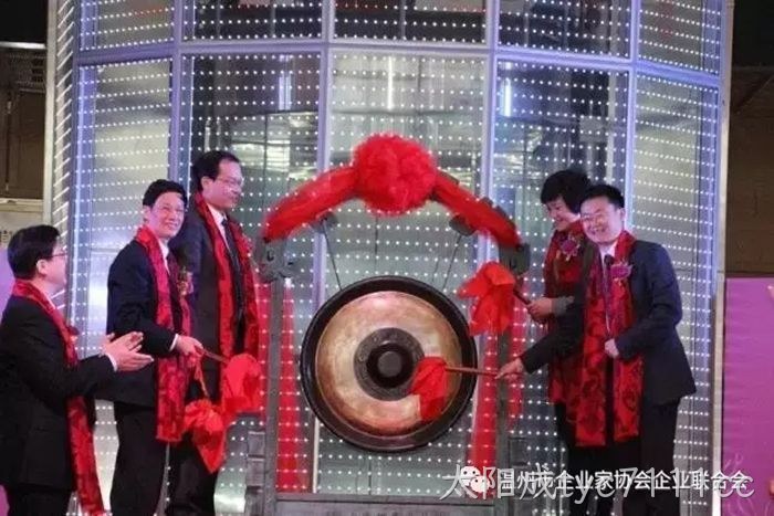 太阳成tyc7111cc成功登陆上交所主板